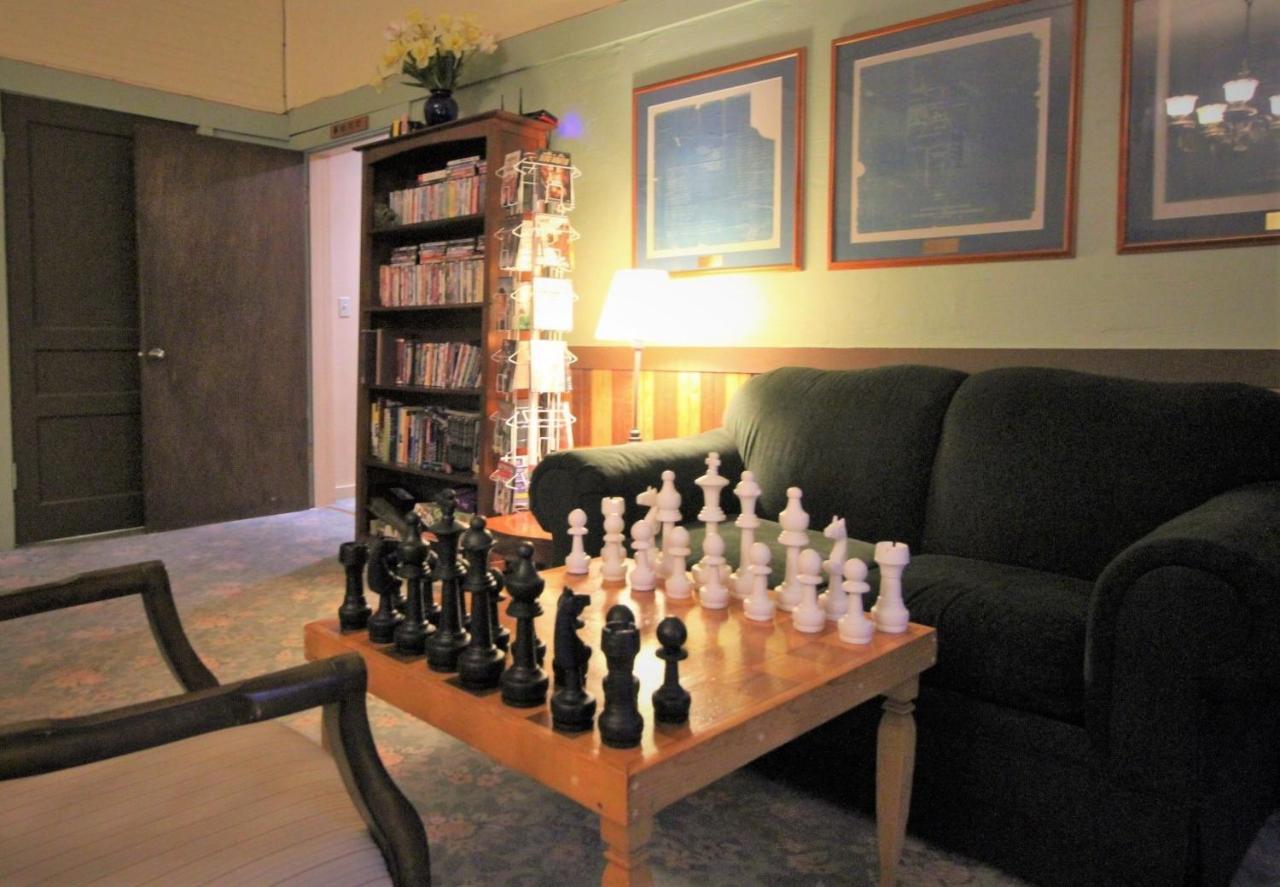 Alexander'S Lodge Ashford Buitenkant foto